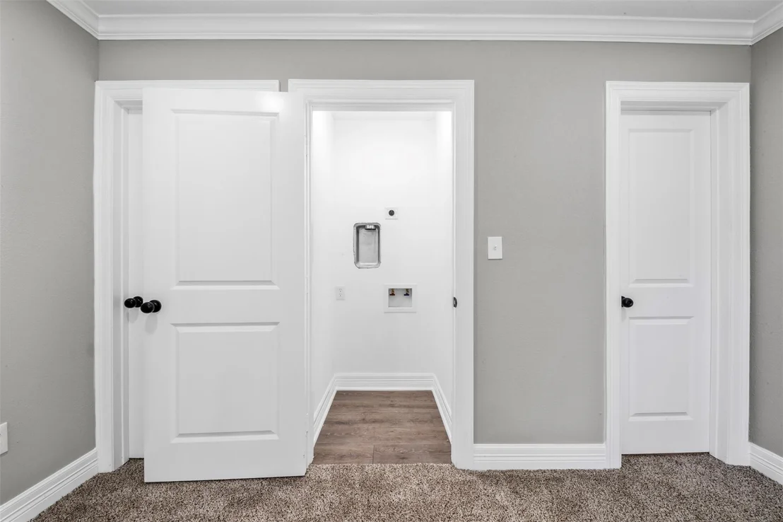 Photo of 2616 Windsor Lane
