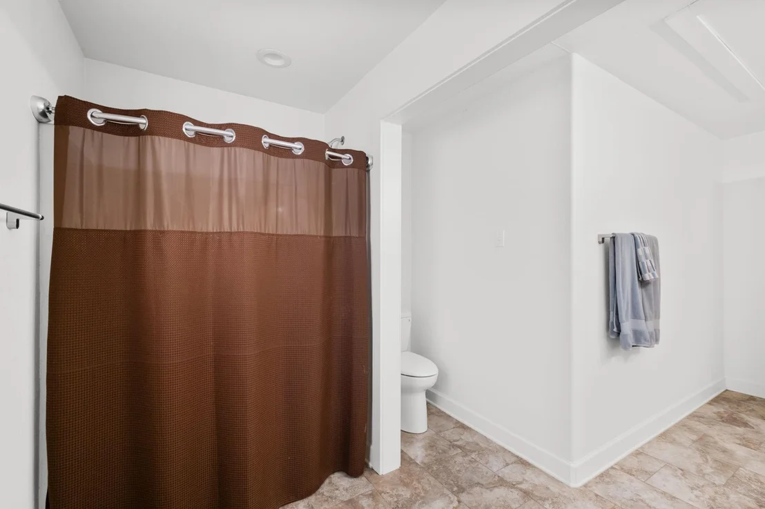 Photo of 7411 Creek Drive