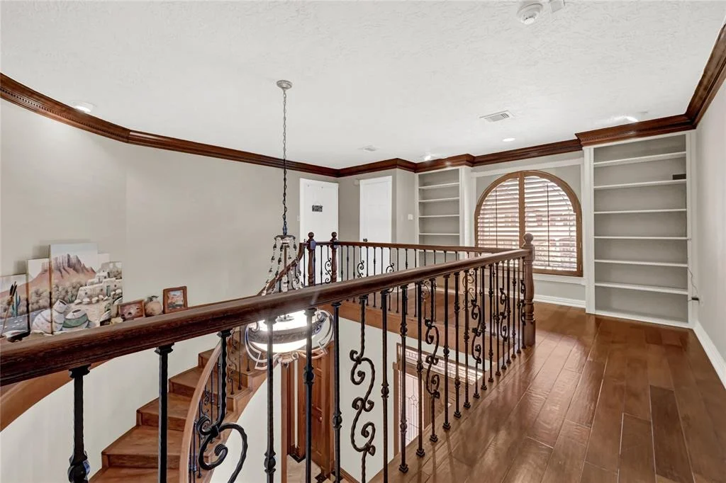 Photo of 6834 Cedar Point Drive