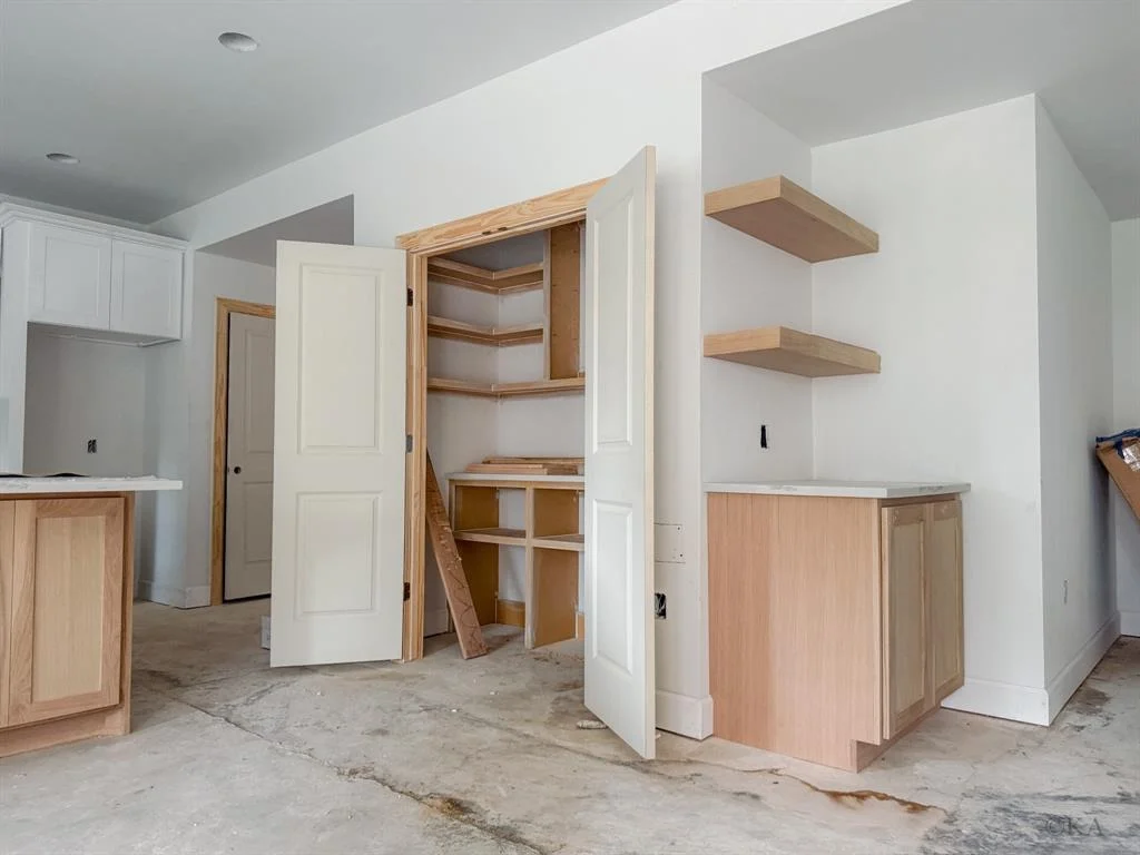 Photo of 10651 Mayfield Road
