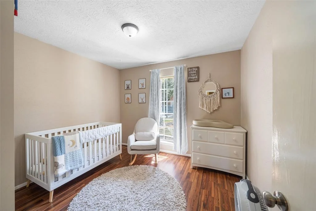 Photo of 5202 Rivertree Lane