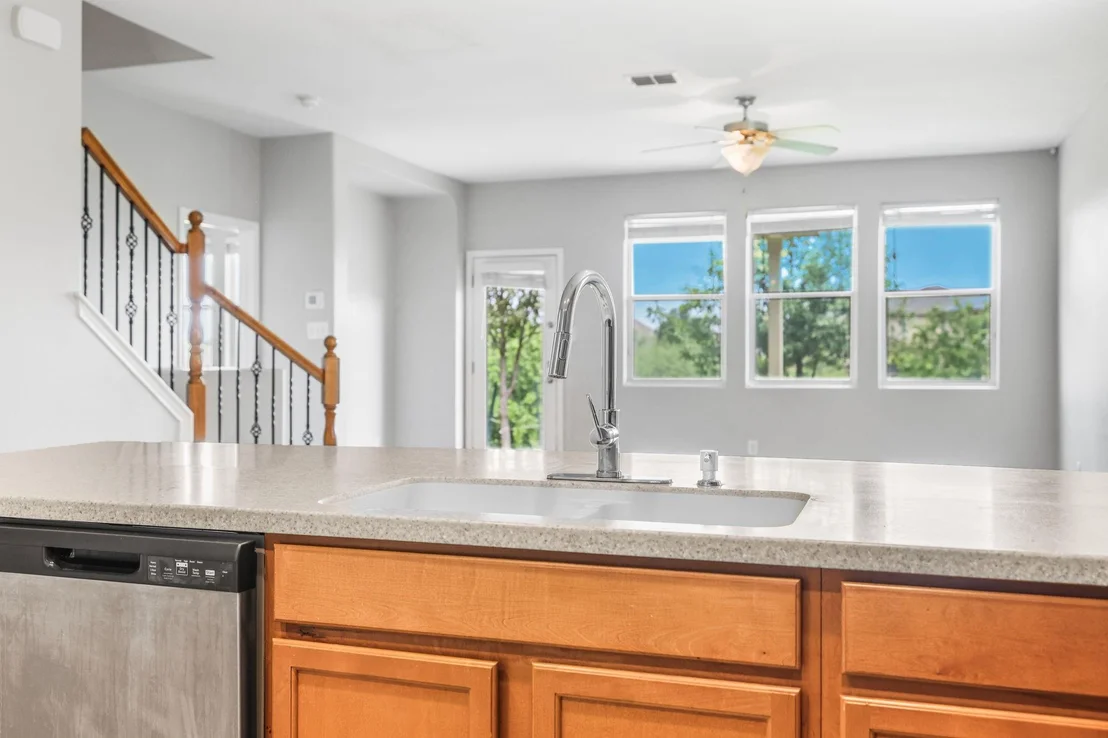 Photo of 3103 Thunder Gulch