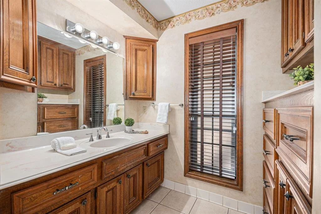 Photo of 2313 Killarney Lane