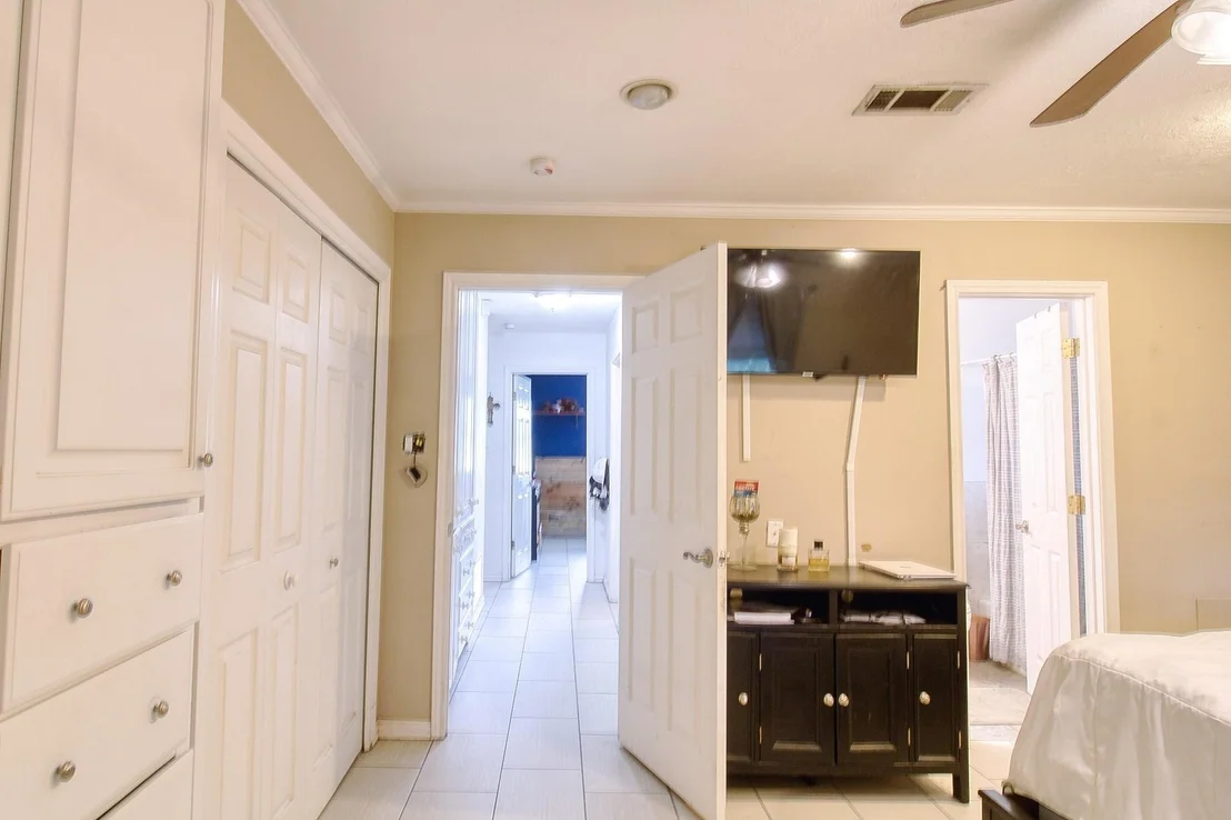 Photo of 202 Rose Marie Boulevard