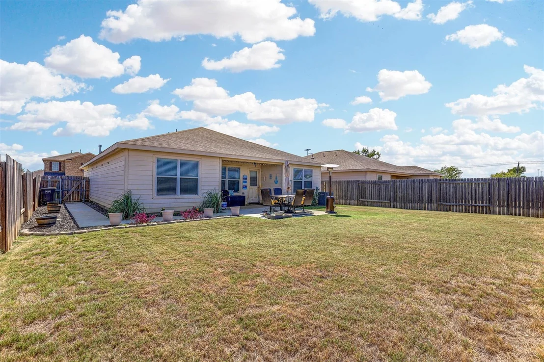 Photo of 736 Lazy Crest Drive
