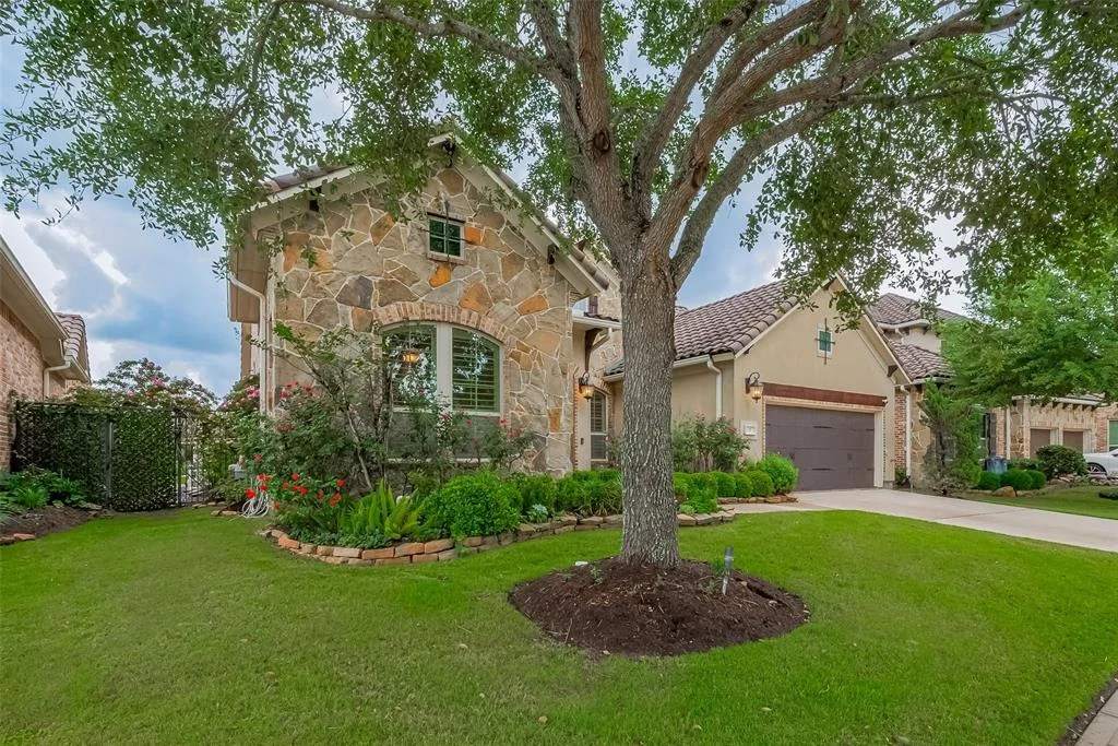 Photo of 7 Edgemont Court