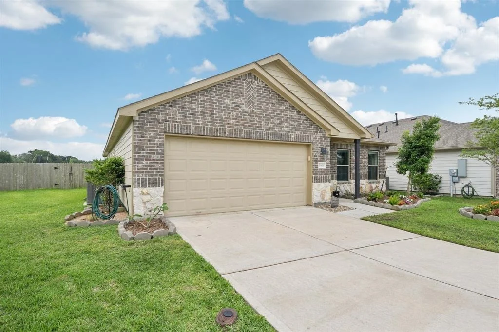 Photo of 2873 S Fairway Lake Drive