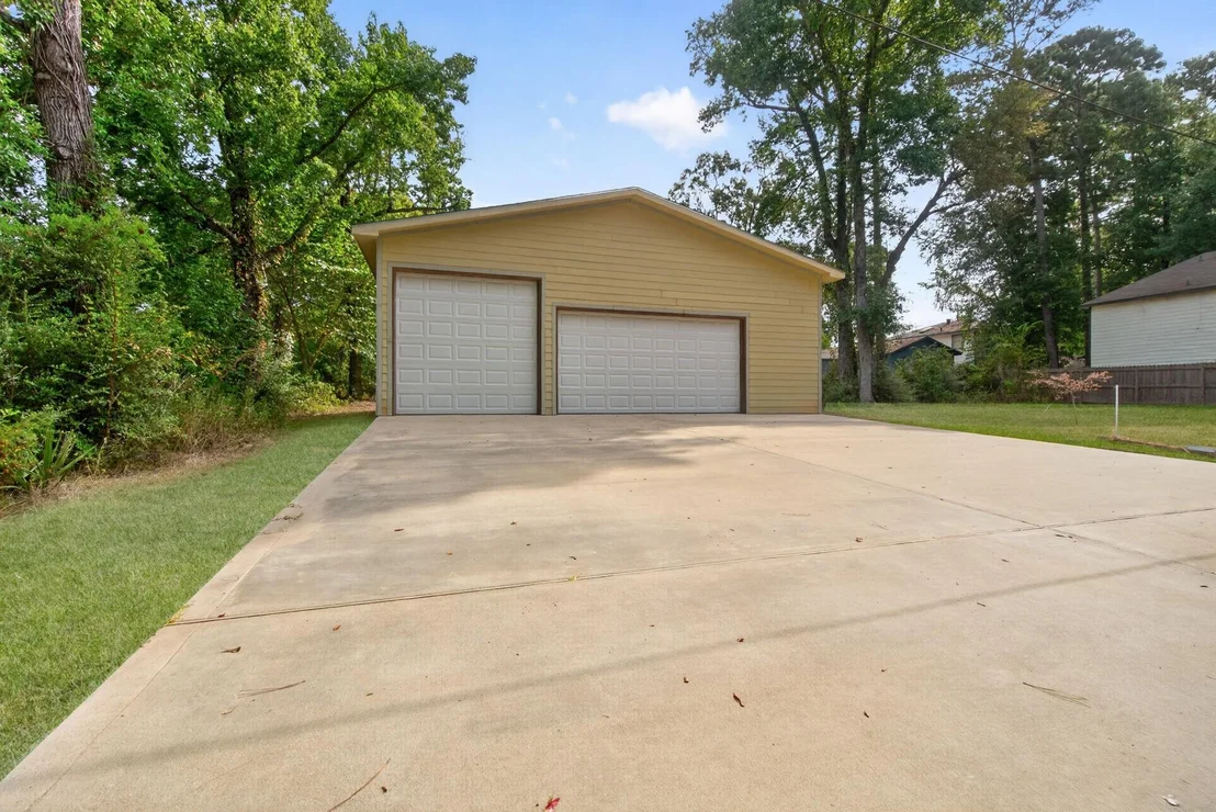 Photo of 155 Cherry Tree