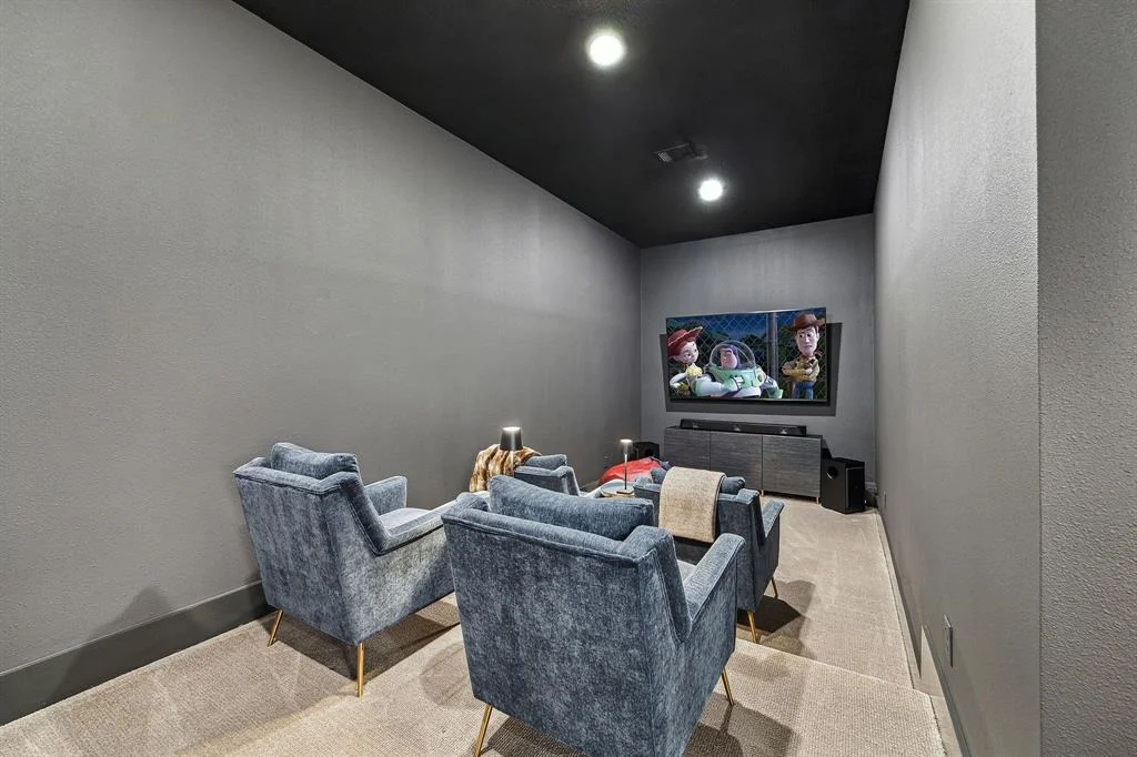 Photo of 1509 Glourie Drive
