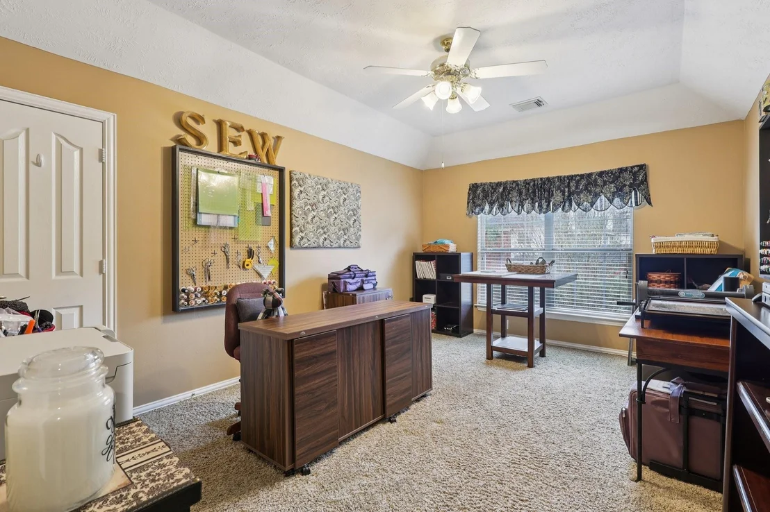 Photo of 182 N Hazelcrest Circle