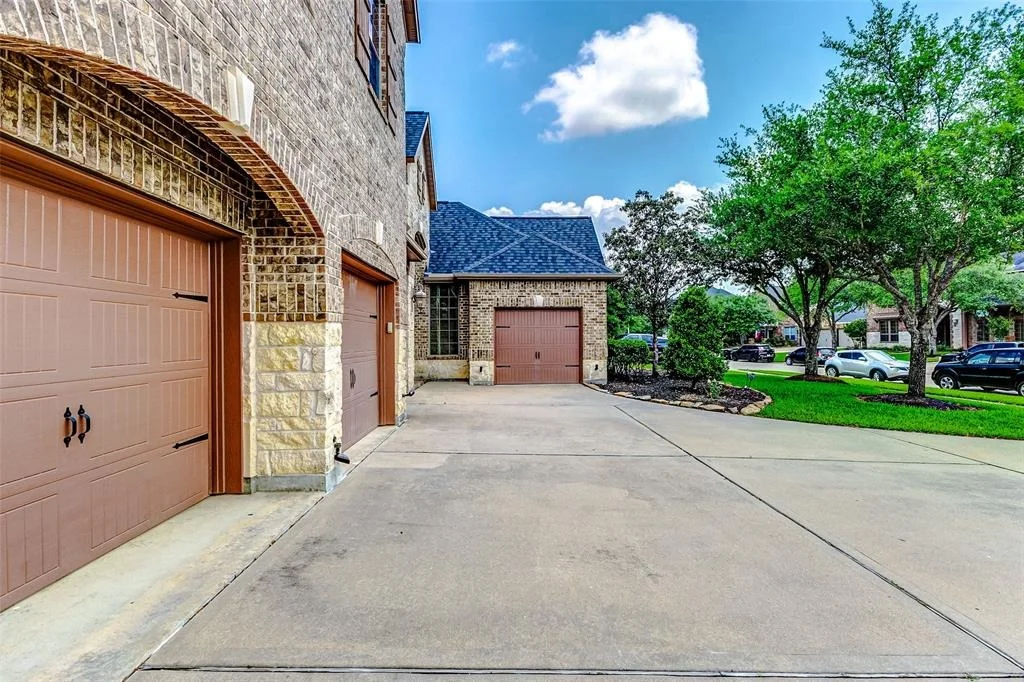 Photo of 5722 Spring River Lane