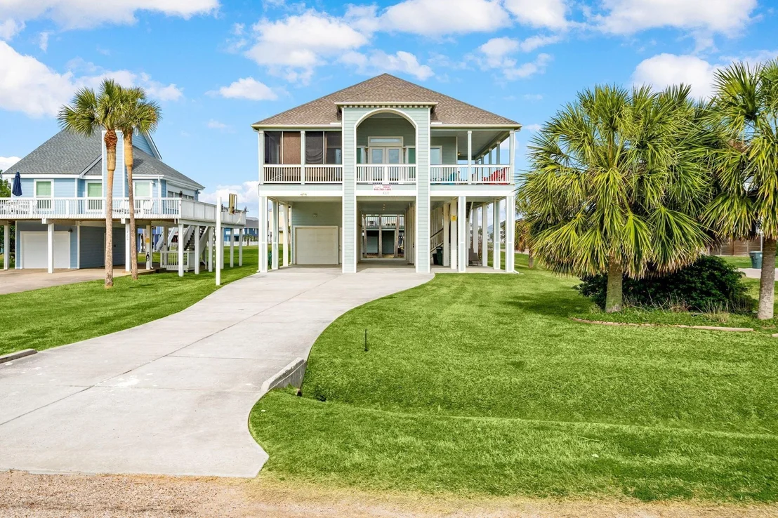 Photo of 4210 Sandpiper