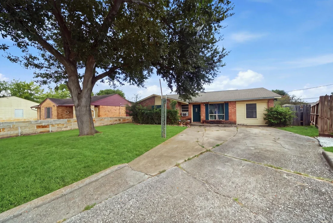Photo of 10710 Segrest Drive