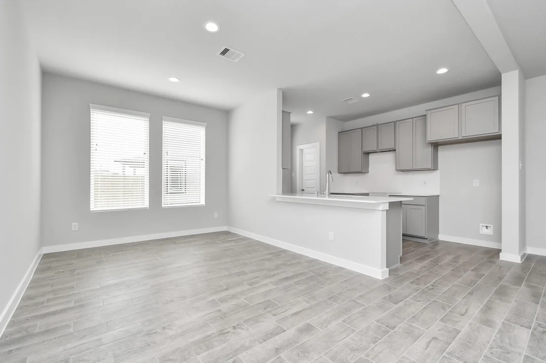 Photo of 16014 Sycamore Maple Lane