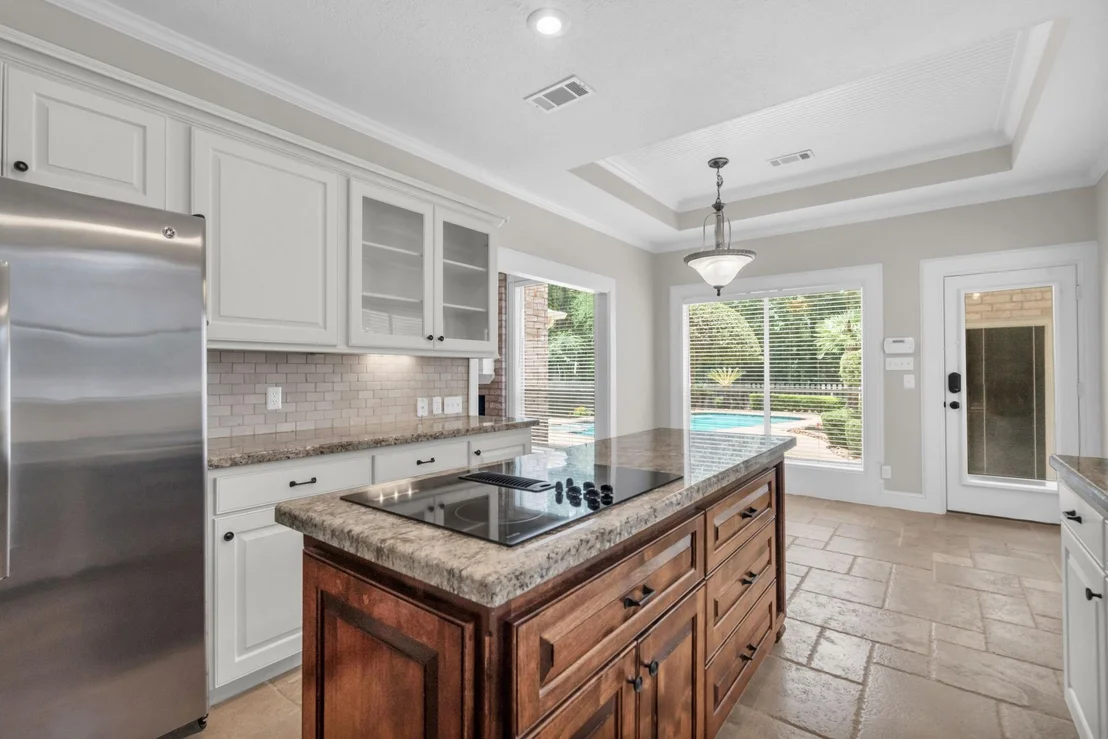 Photo of 142 W Shadowpoint Circle