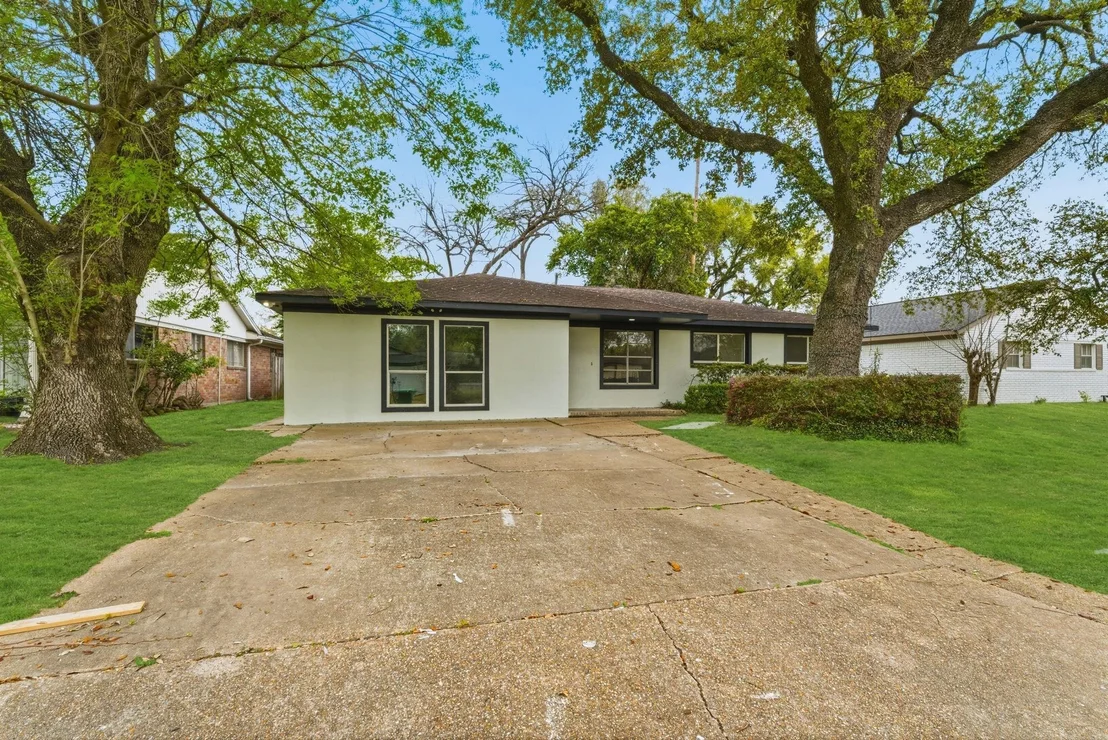 Photo of 910 Beaver Bend Road