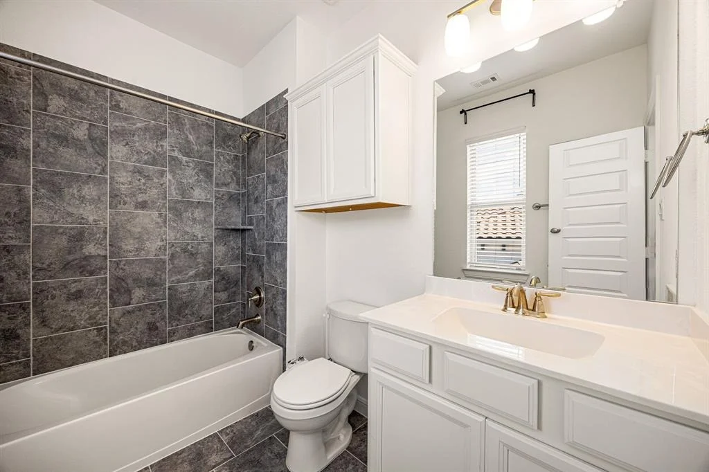 Photo of 35 Winter Thicket Place