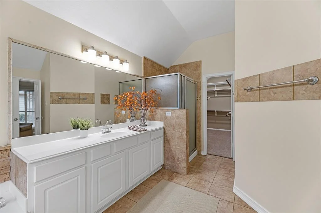 Photo of 15806 Spring Trail