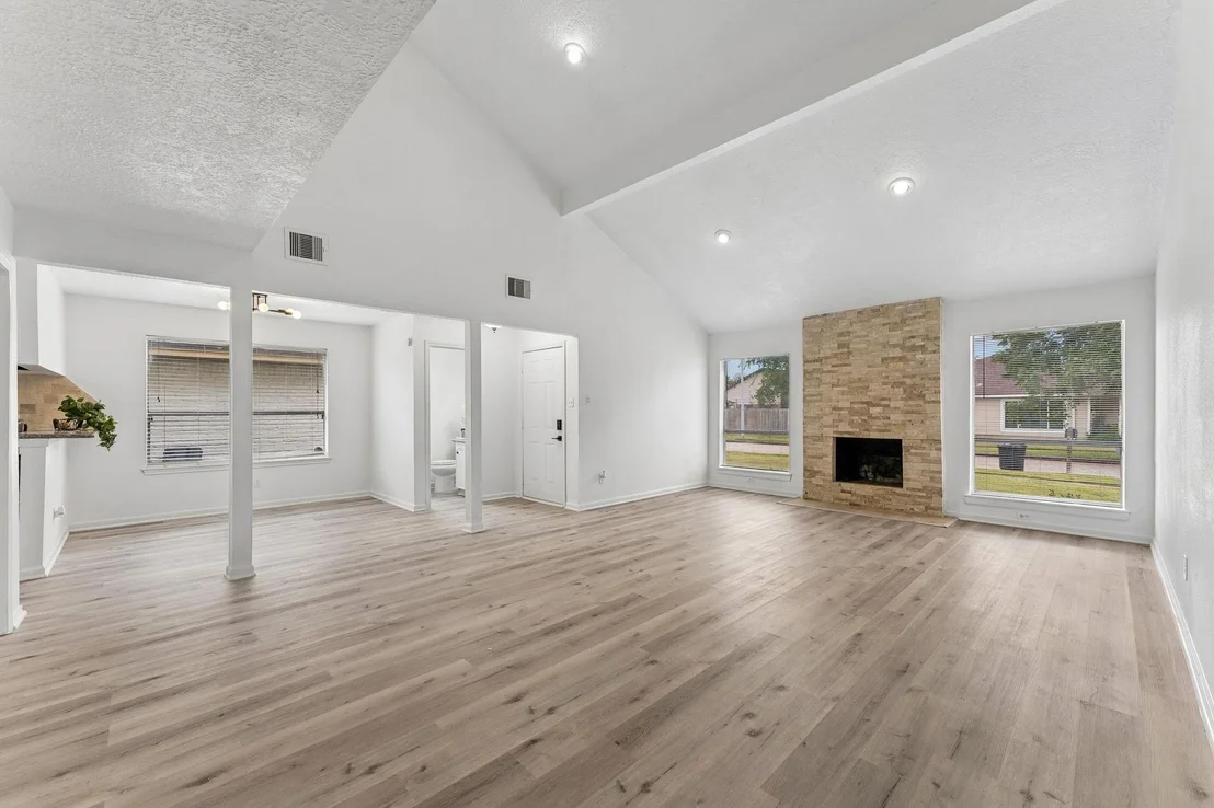 Photo of 10803 Sageriver Drive