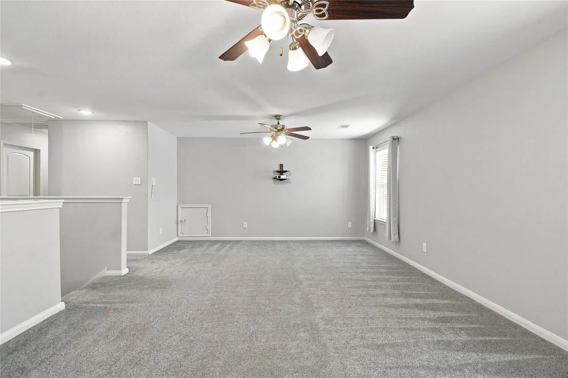 Photo of 450 Terra Vista Circle
