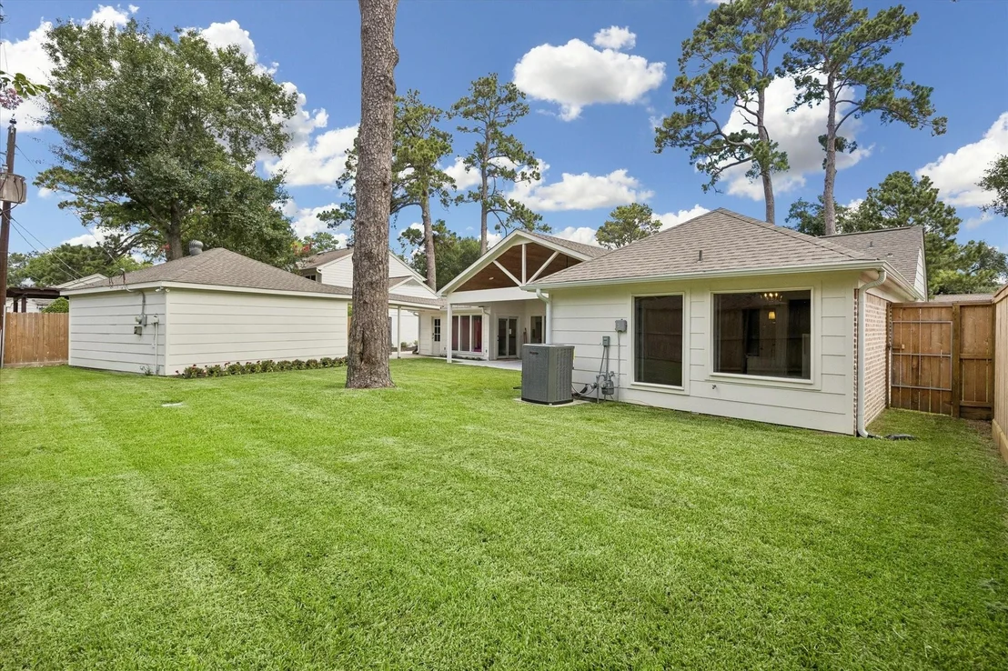 Photo of 14355 Chadbourne Drive