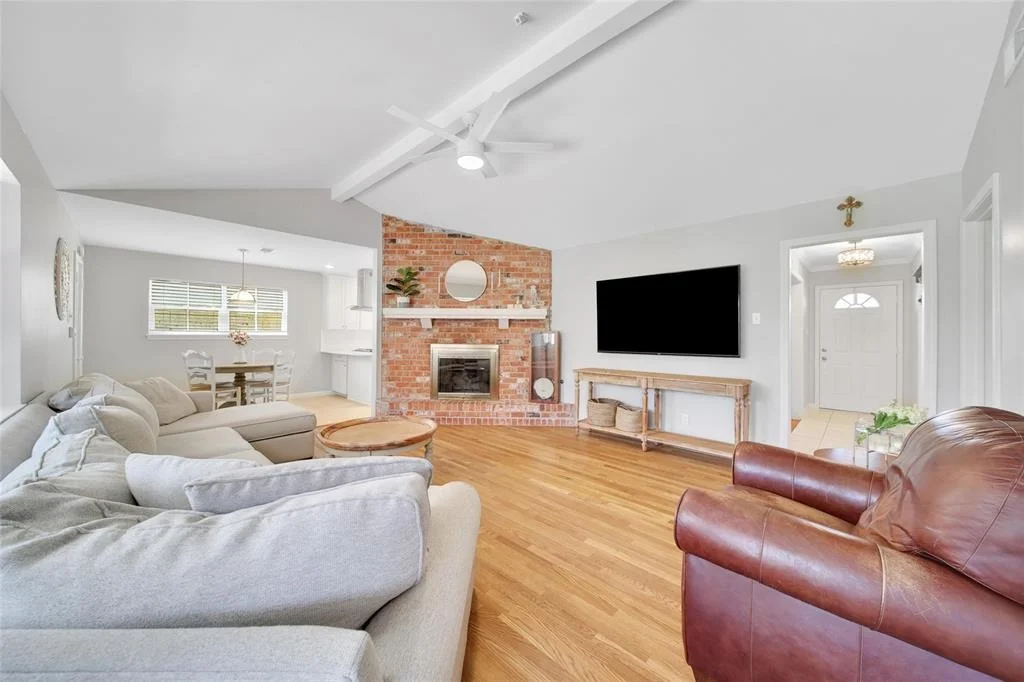 Photo of 1127 Curtin Street