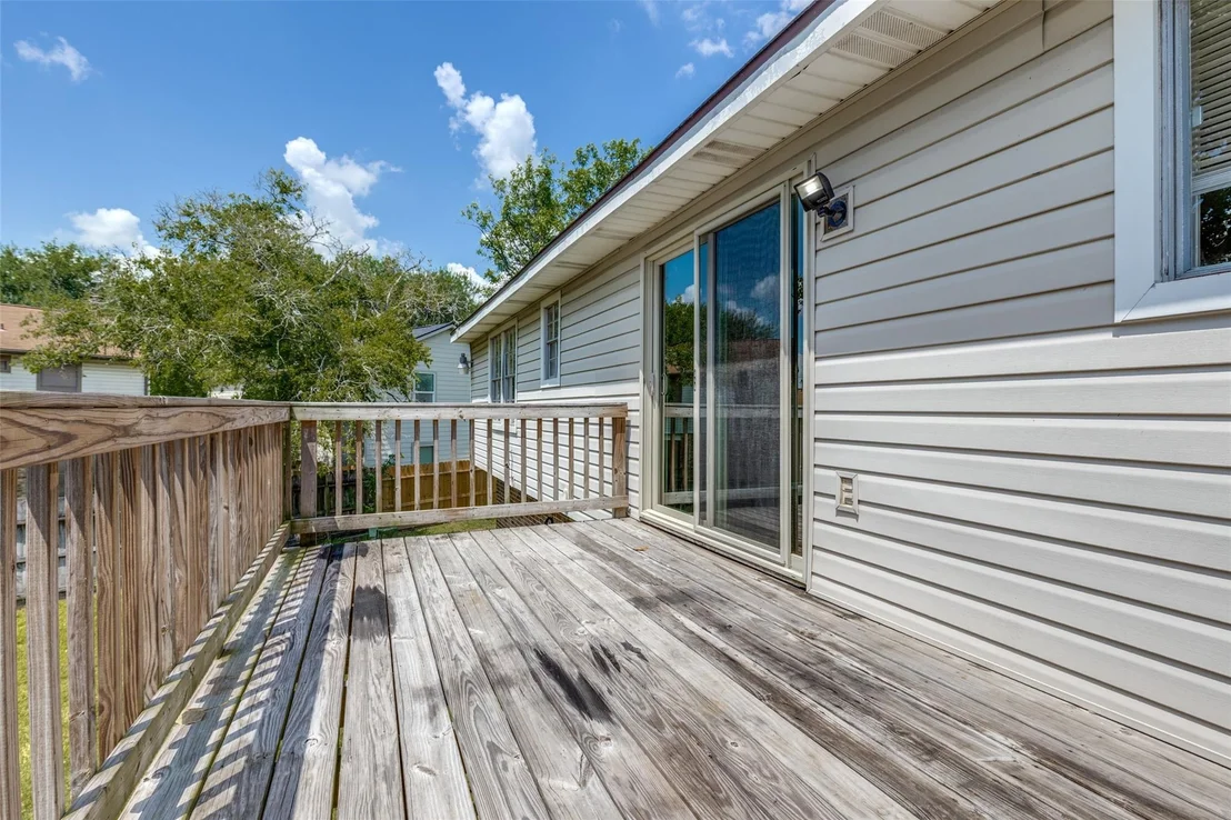 Photo of 322 Wedgerock Drive