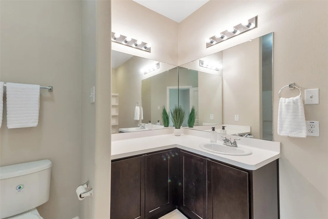 Photo of 18203 Canary Bluff Lane