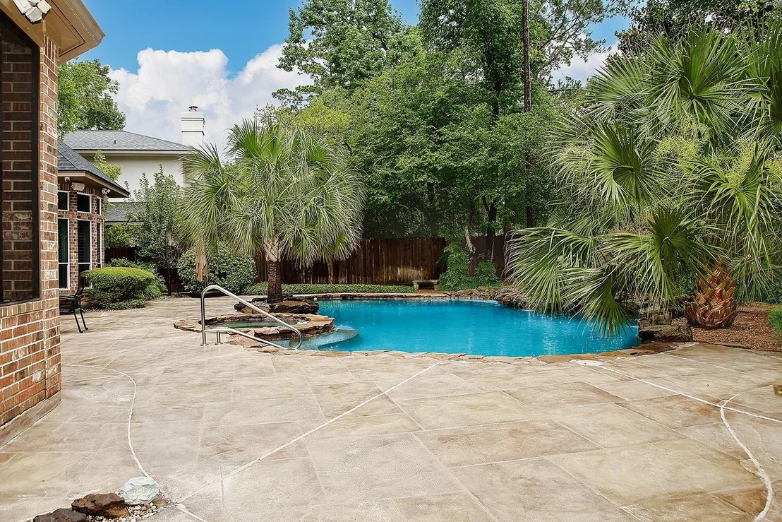 Photo of 23 Hillock Woods