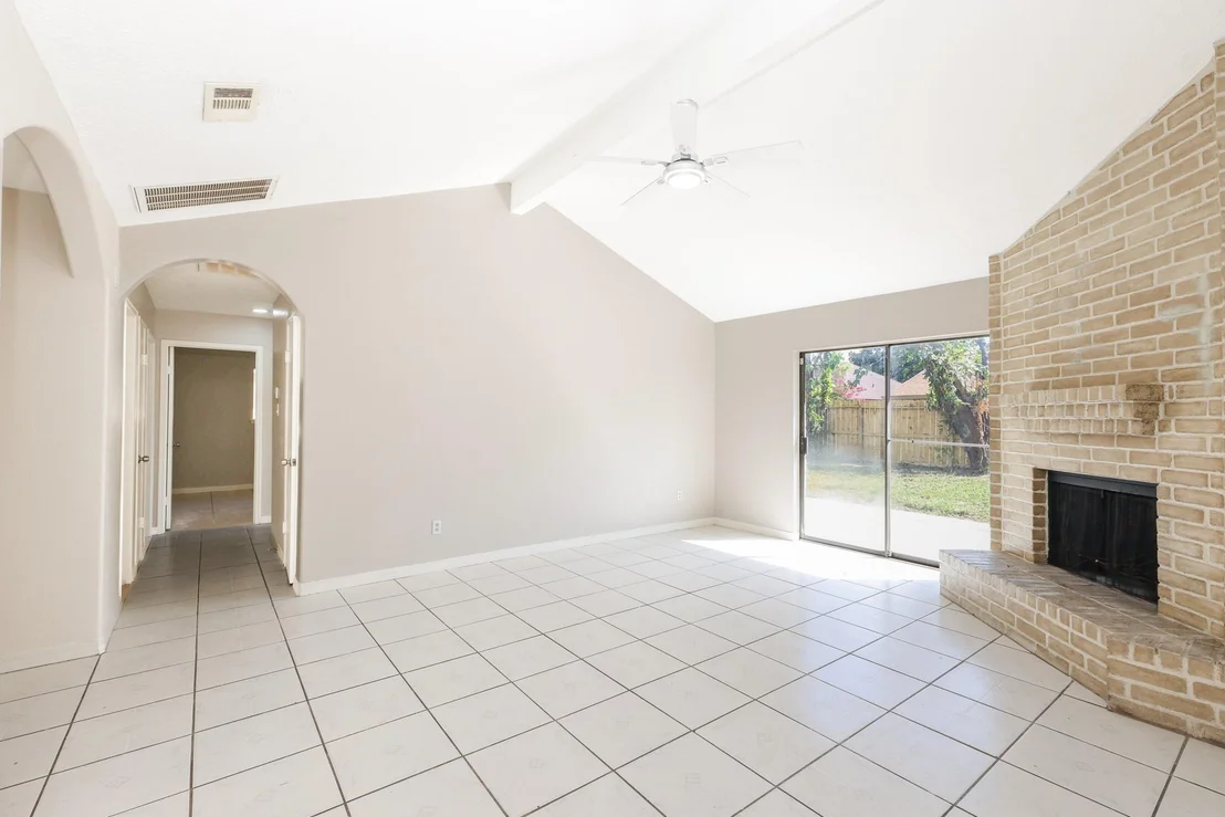 Photo of 11302 Paramount Lane