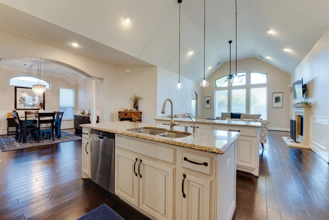 Photo of 27502 Rumson Drive