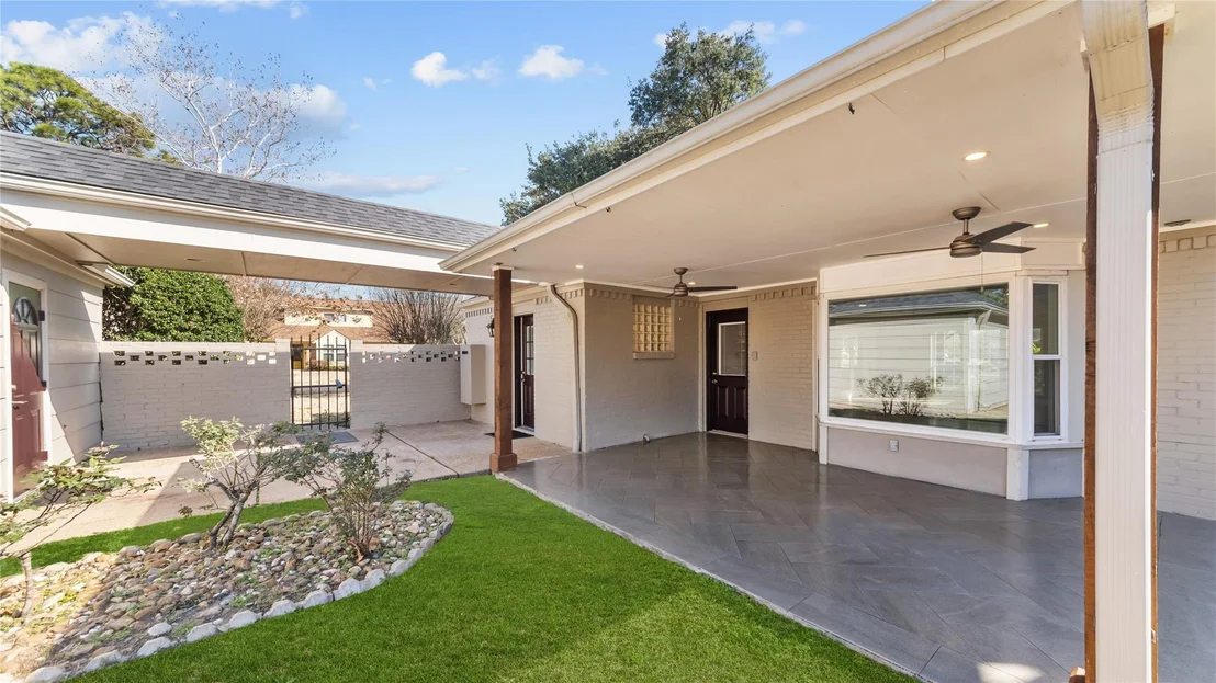 Photo of 11002 Renwick Drive