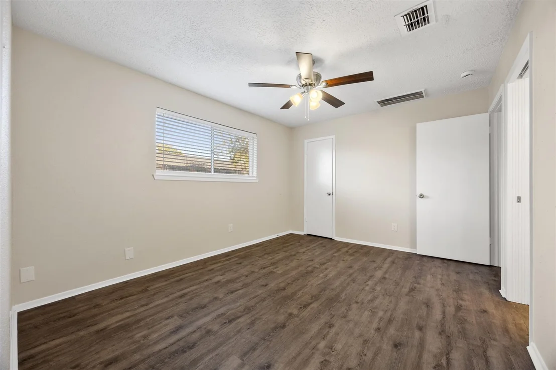 Photo of 14030 Montaigne Drive