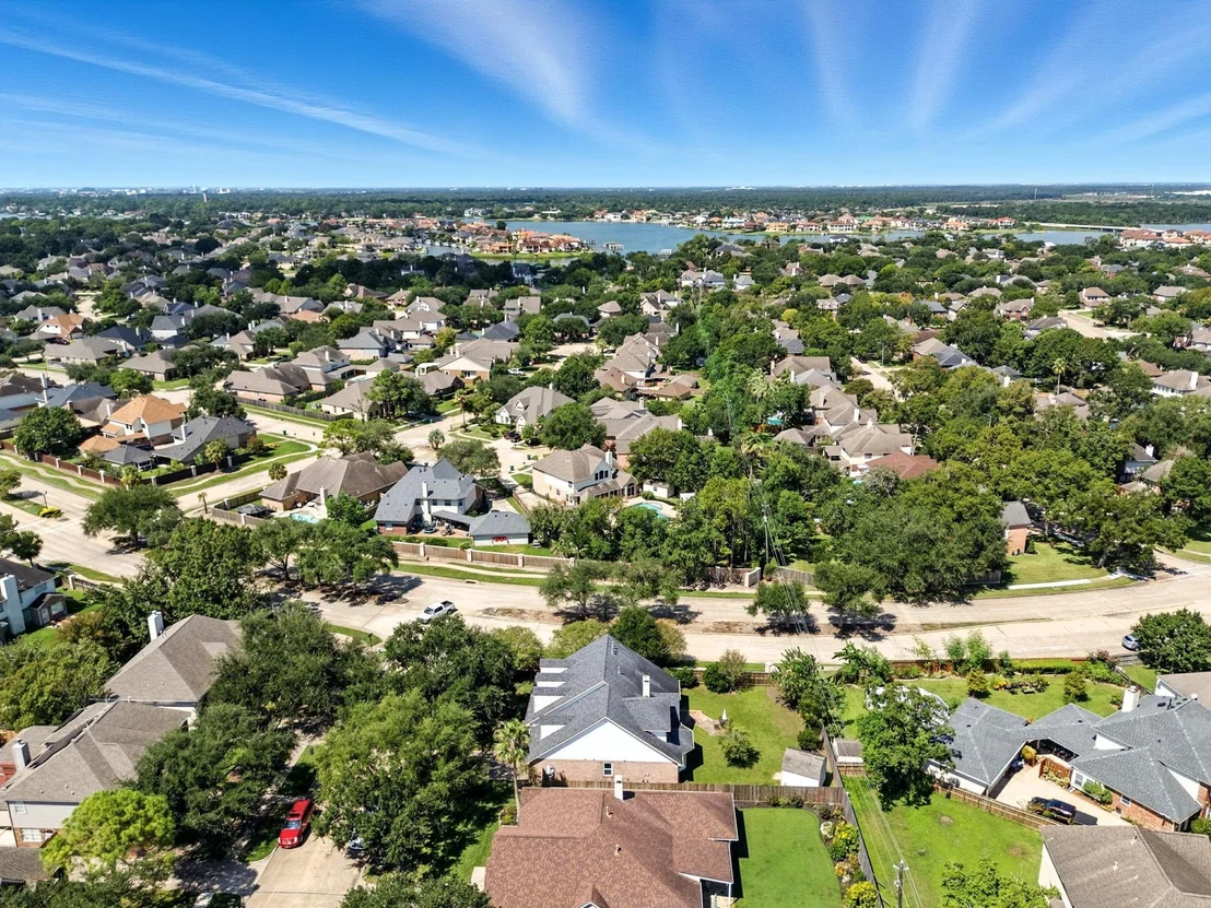 Photo of 2302 Palm Circle
