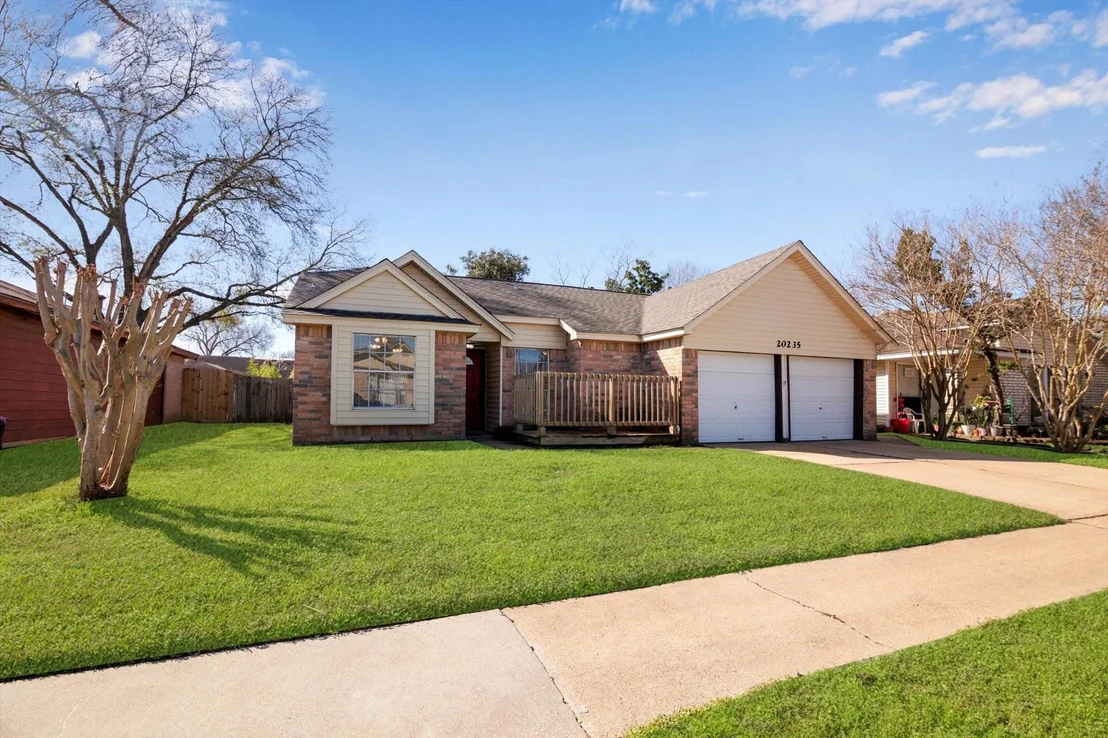 Photo of 20235 Apache Gardens Lane