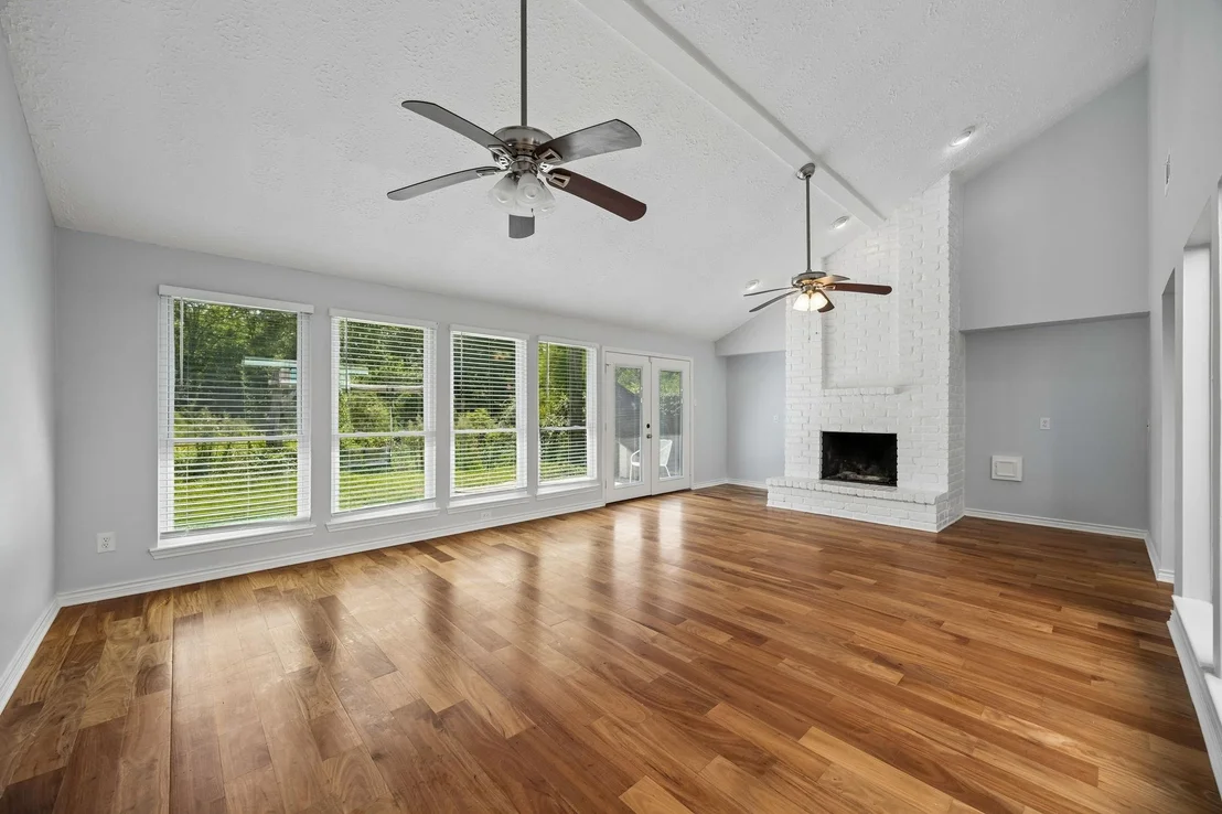 Photo of 5022 Pine Cliff Drive
