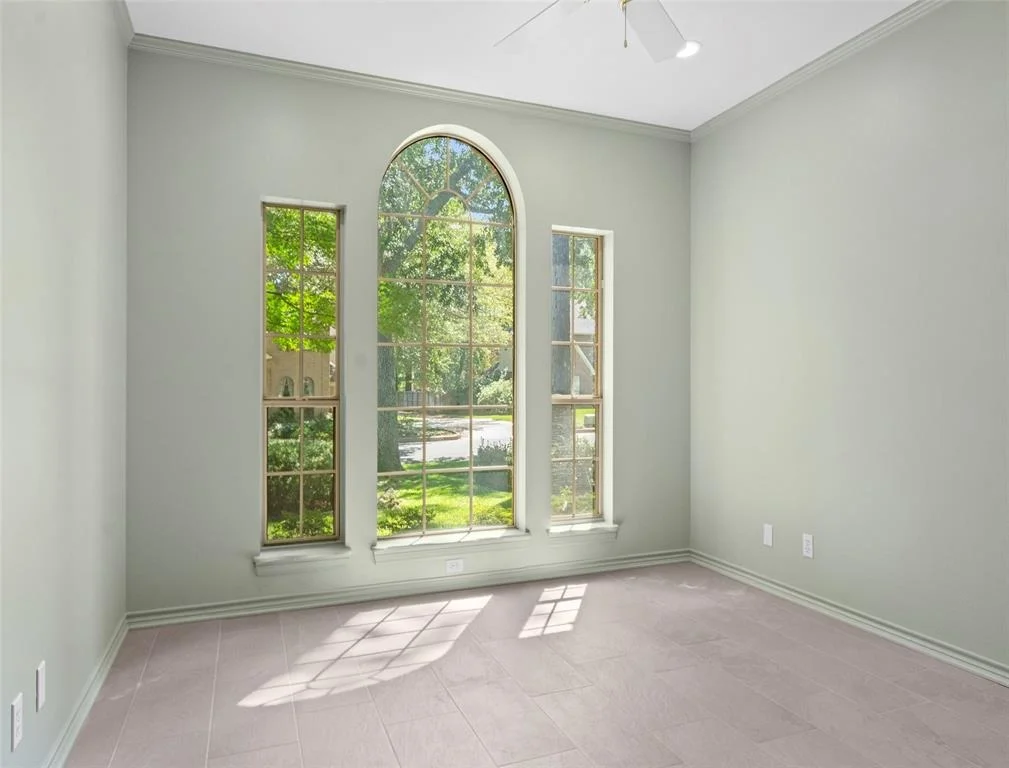 Photo of 1503 Woodlands Drive