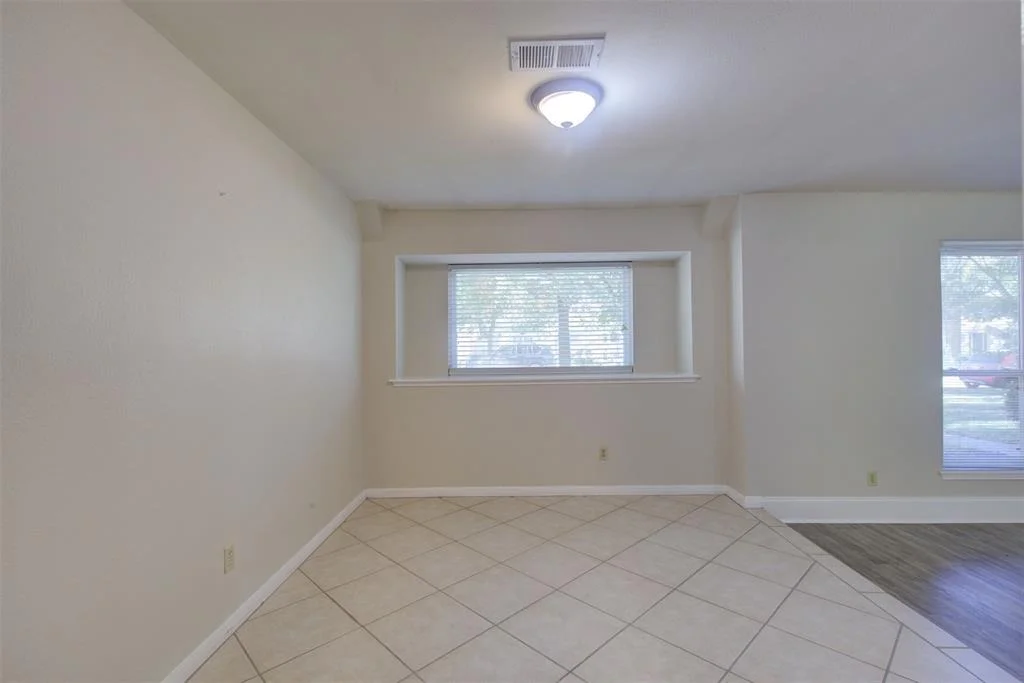 Photo of 17611 Loring Lane