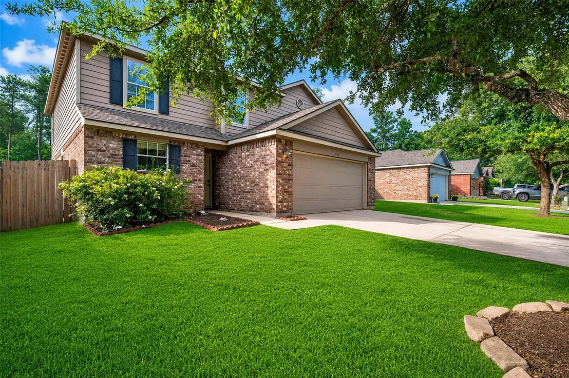 Photo of 9738 Gulfstream Drive