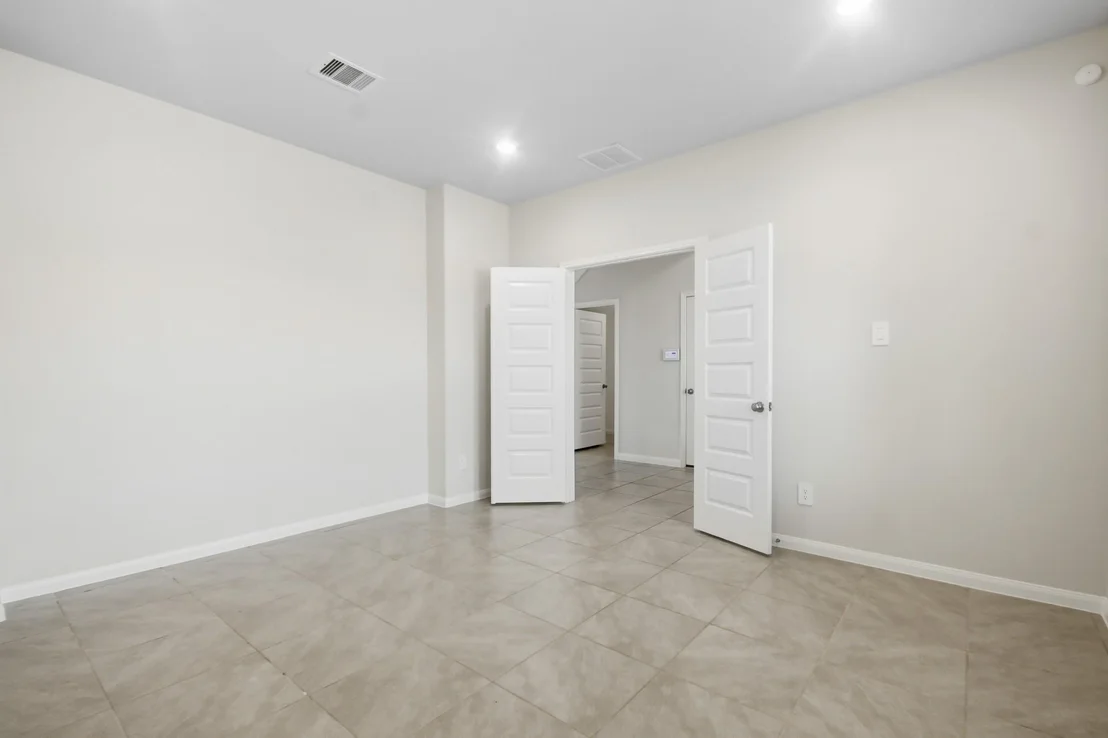 Photo of 10723 Cliffs View Drive