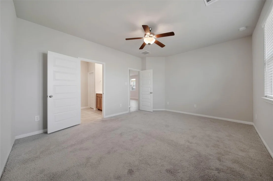 Photo of 7080 Silverleaf Oak Street