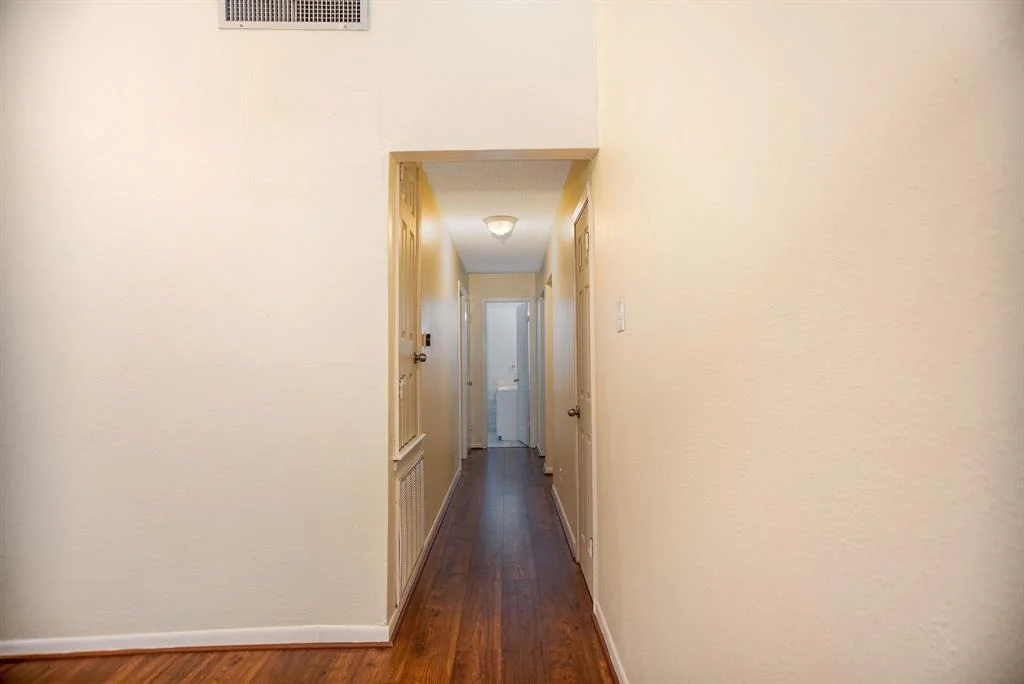 Photo of 120 Del Mar Drive