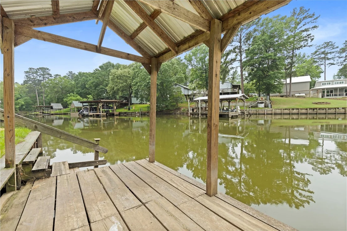Photo of 460 Ridge Trail
