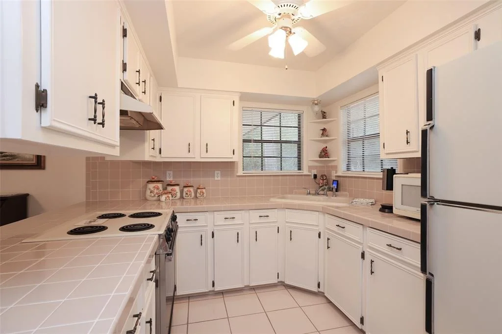 Photo of 9239 Walnut Road