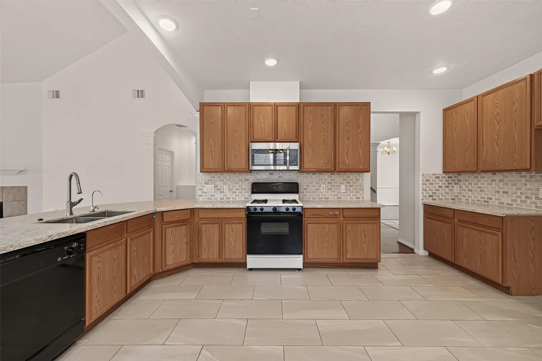 Photo of 6027 Dunsley Drive