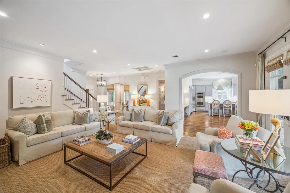 Photo of 6236 Doliver Drive