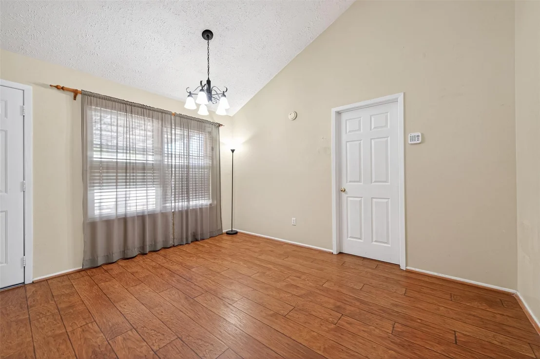 Photo of 4726 Whispering Rock Lane