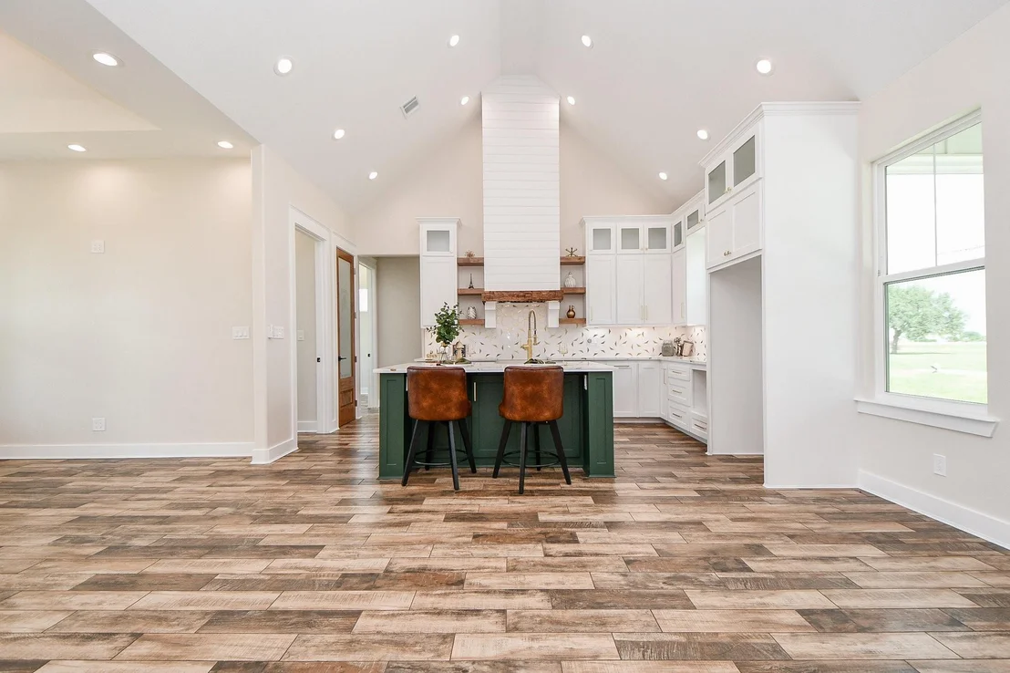 Photo of 595 Buckskin Drive