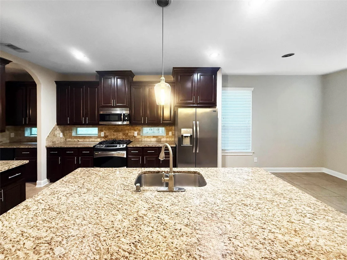 Photo of 110 N Pinto Point Circle