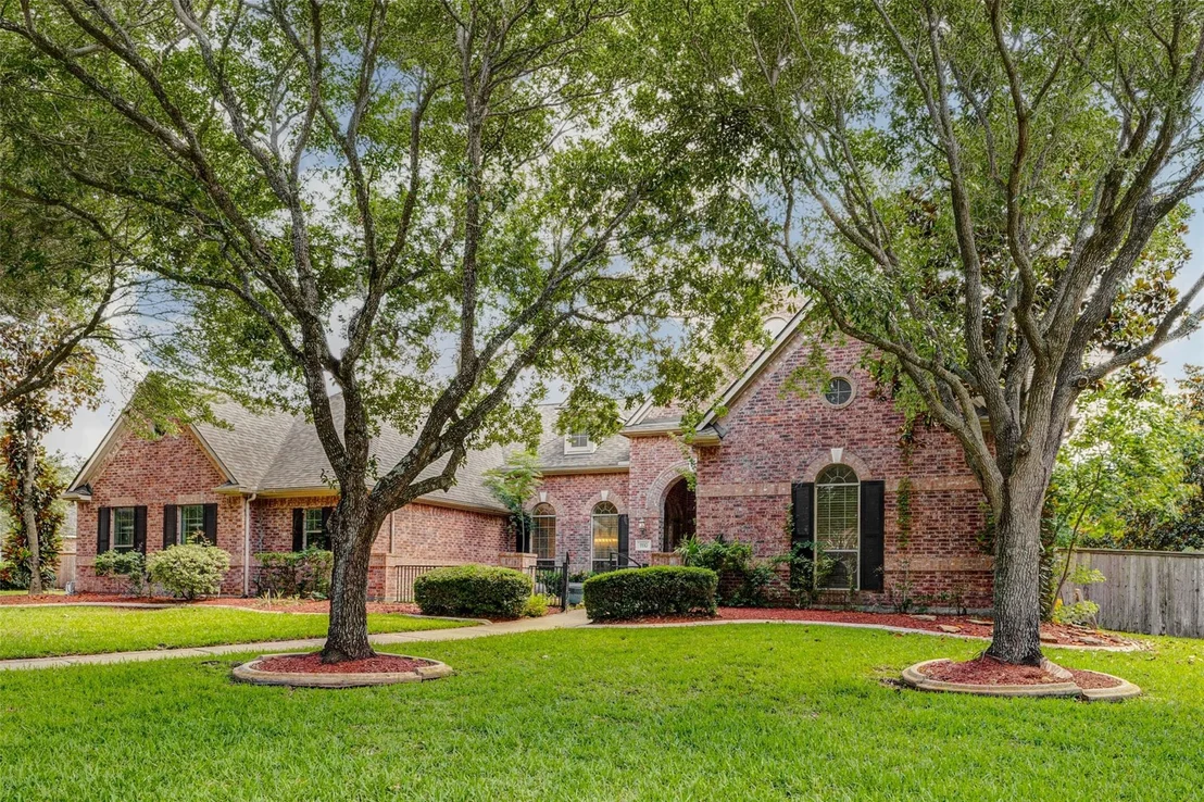 Photo of 1110 Lake Grayson Drive